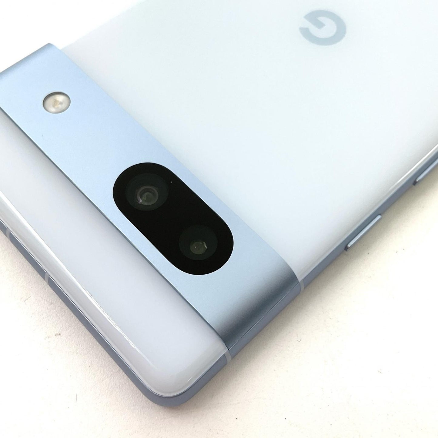 【全額返金保証】【最速発送】Google Pixel 7a 128GB Sea au SIMフリー G82U8 白ロム 美品 動作確認済