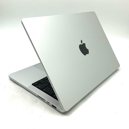 【全額返金保証】【最速発送】Apple MacBook Pro 14.2インチ 2024 Apple M4 16GB SSD 1TB シルバー 100% 美品 動作確認済