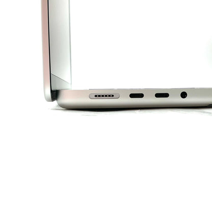 【全額返金保証】【最速発送】Apple MacBook Pro 14.2インチ 2024 Apple M4 16GB SSD 1TB シルバー 100% 美品 動作確認済