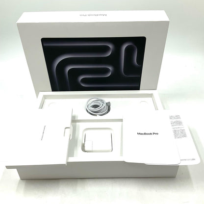 【全額返金保証】【最速発送】Apple MacBook Pro 14.2インチ 2024 Apple M4 16GB SSD 1TB シルバー 100% 美品 動作確認済