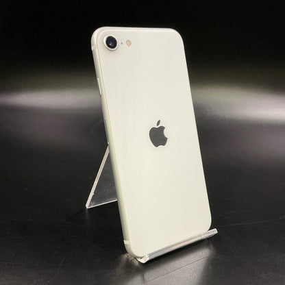 【全額返金保証】【最速発送】Apple iPhone iPhone SE（第2世代） 64GB ホワイト au 白ロム 動作確認済 81%