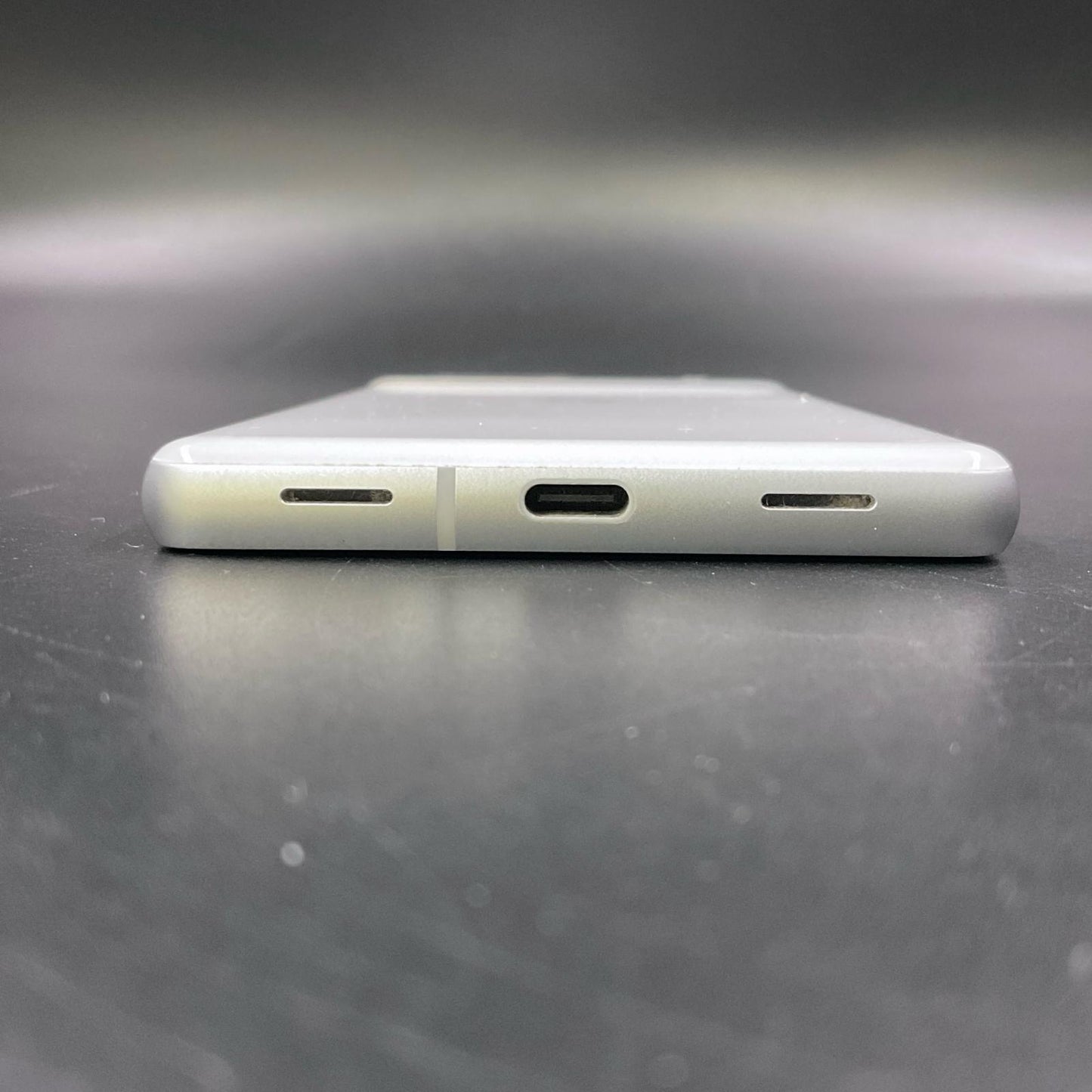 【全額返金保証】【最速発送】Google Pixel 7a 128GB Snow SIMフリー G82U8 動作確認済