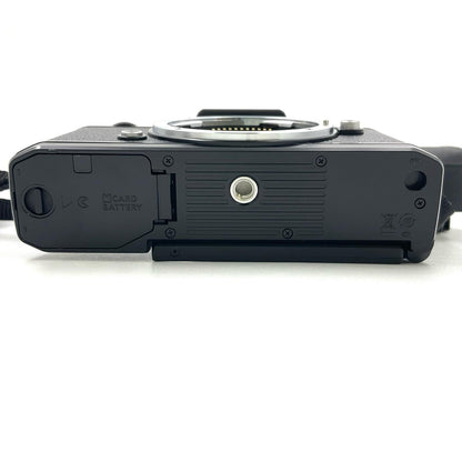 【全額返金保証】【最速発送】Nikon デジタル一眼 Z fc 16-50 VR レンズキット ブラック 美品 動作確認済