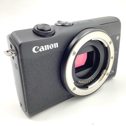 【全額返金保証】【最速発送】Canon デジタル一眼 EOS M200 ボディ ブラック 美品 動作確認済