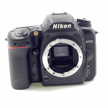 【全額返金保証】【最速発送】Nikon デジタル一眼 D7500 ボディ ブラック 美品 動作確認済