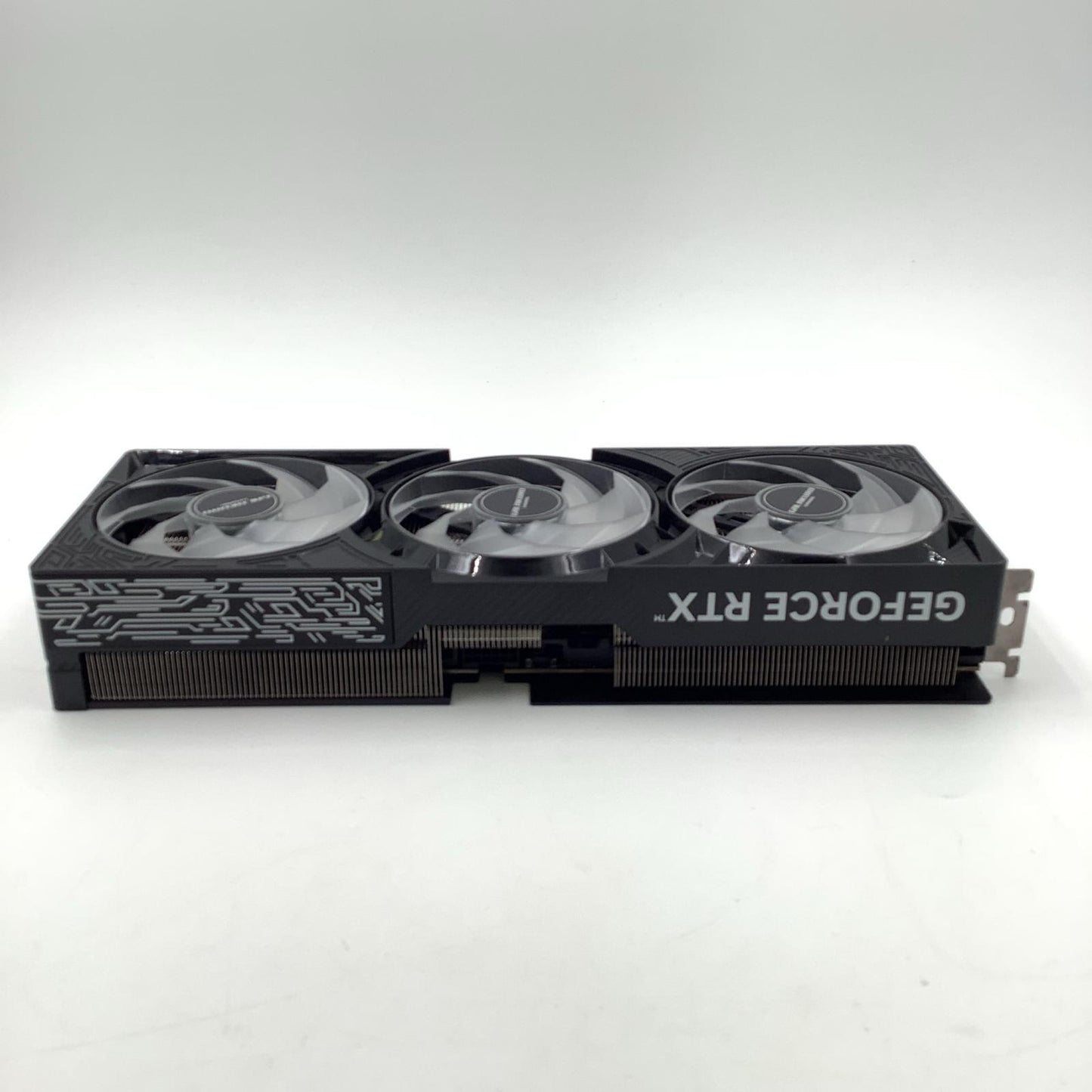 【全額返金保証】【最速発送】玄人志向 グラフィックボード Geforce RTX 5070 Ti GG-RTX5070Ti E16GB/OC/TP 超美品 動作確認済