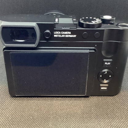 【全額返金保証】【最速発送】Leica コンパクトデジタルカメラ LEICA Q3 超美品 動作確認済