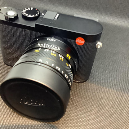 【全額返金保証】【最速発送】Leica コンパクトデジタルカメラ LEICA Q3 超美品 動作確認済