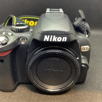 【最速発送】Nikon デジタル一眼 D60 ボディ ブラック【難有】
