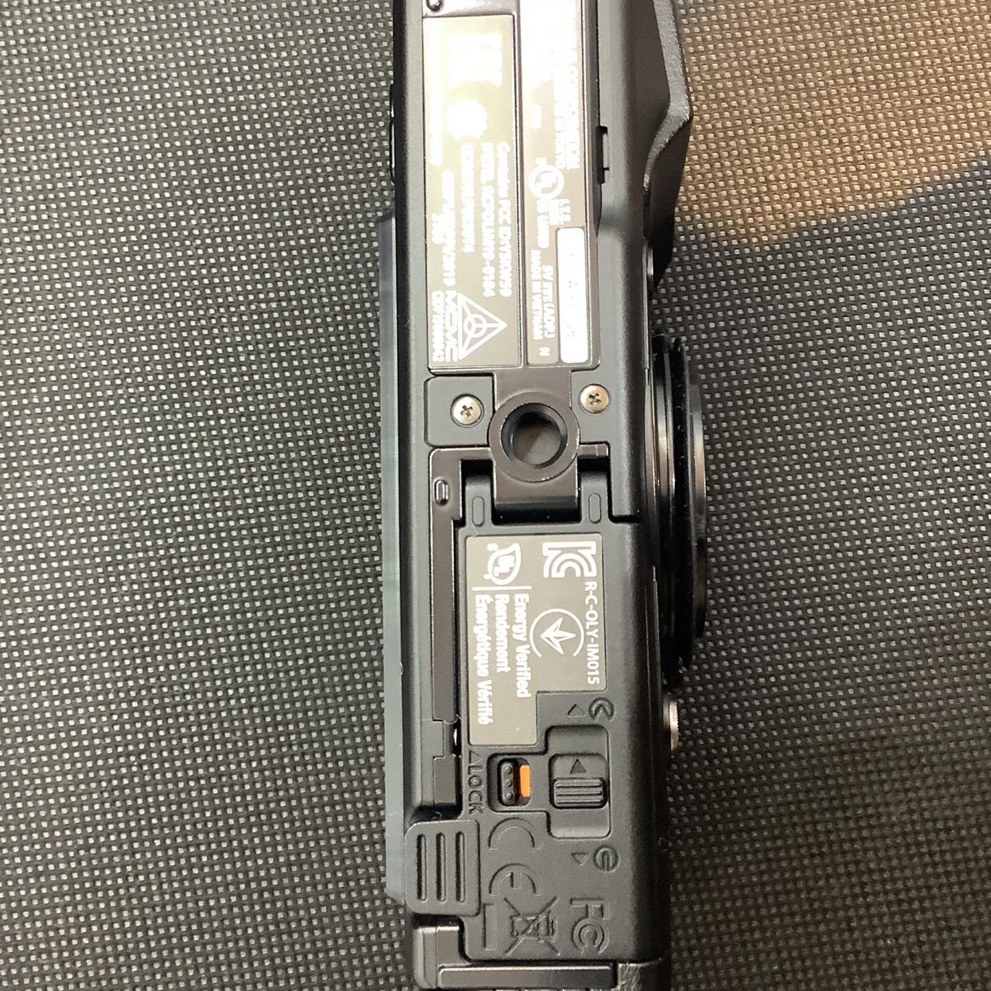【全額返金保証】【最速発送】OLYMPUS コンパクトデジタルカメラ Tough TG-6 [ブラック] 動作確認済