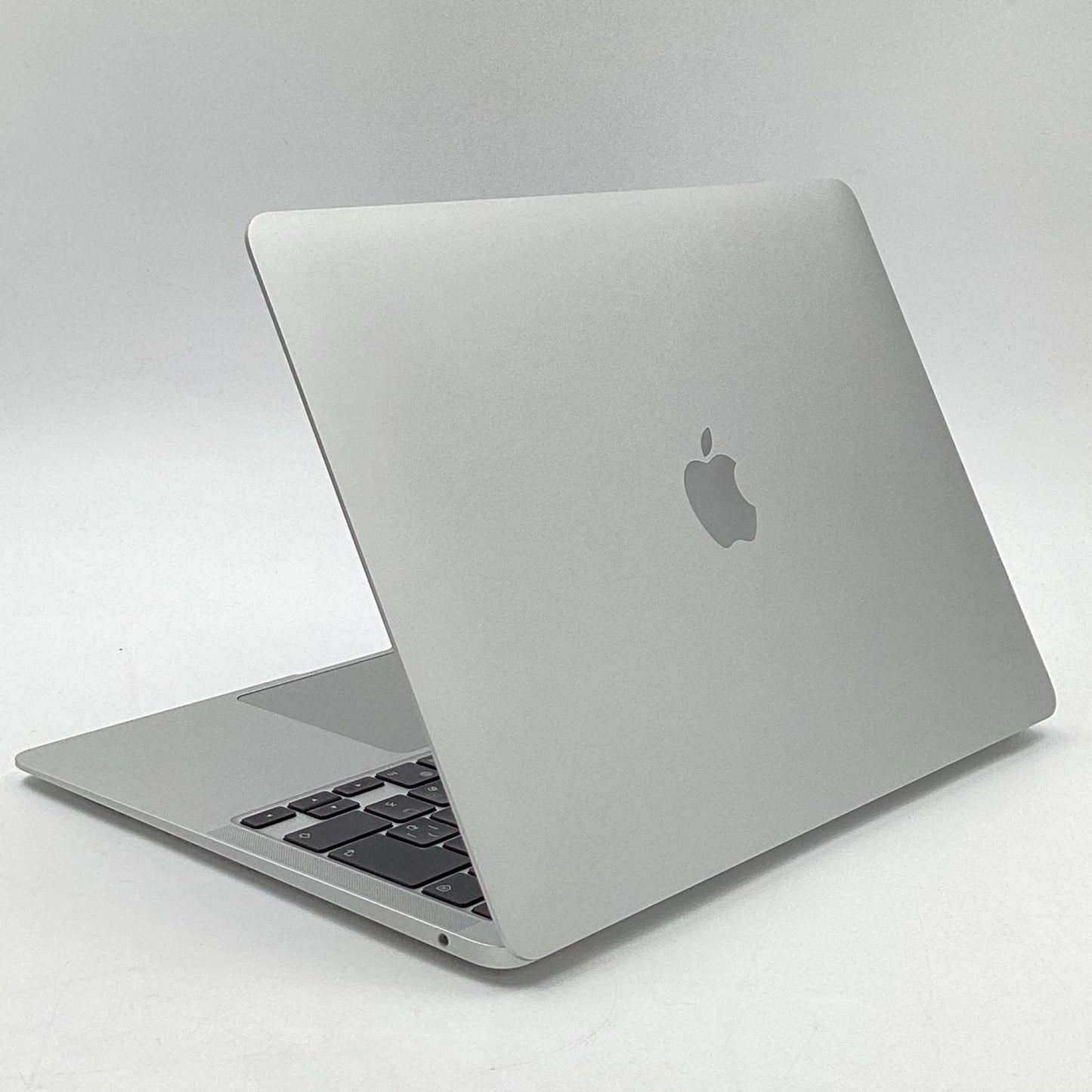 【全額返金保証】【最速発送】Apple MacBook Air 13.3インチ 2020 Apple M1 8GB SSD 512GB シルバー 94.5% 動作確認済