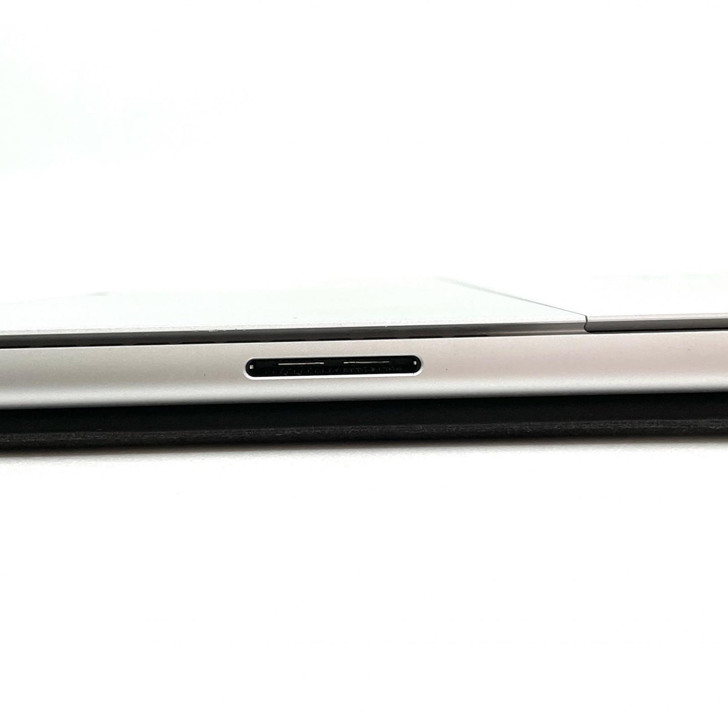 【全額返金保証】【最速発送】Microsoft Surface Pro 9 2038 Intel Core i5-1235U 8GB SSD 256GB 97.2% 動作確認済