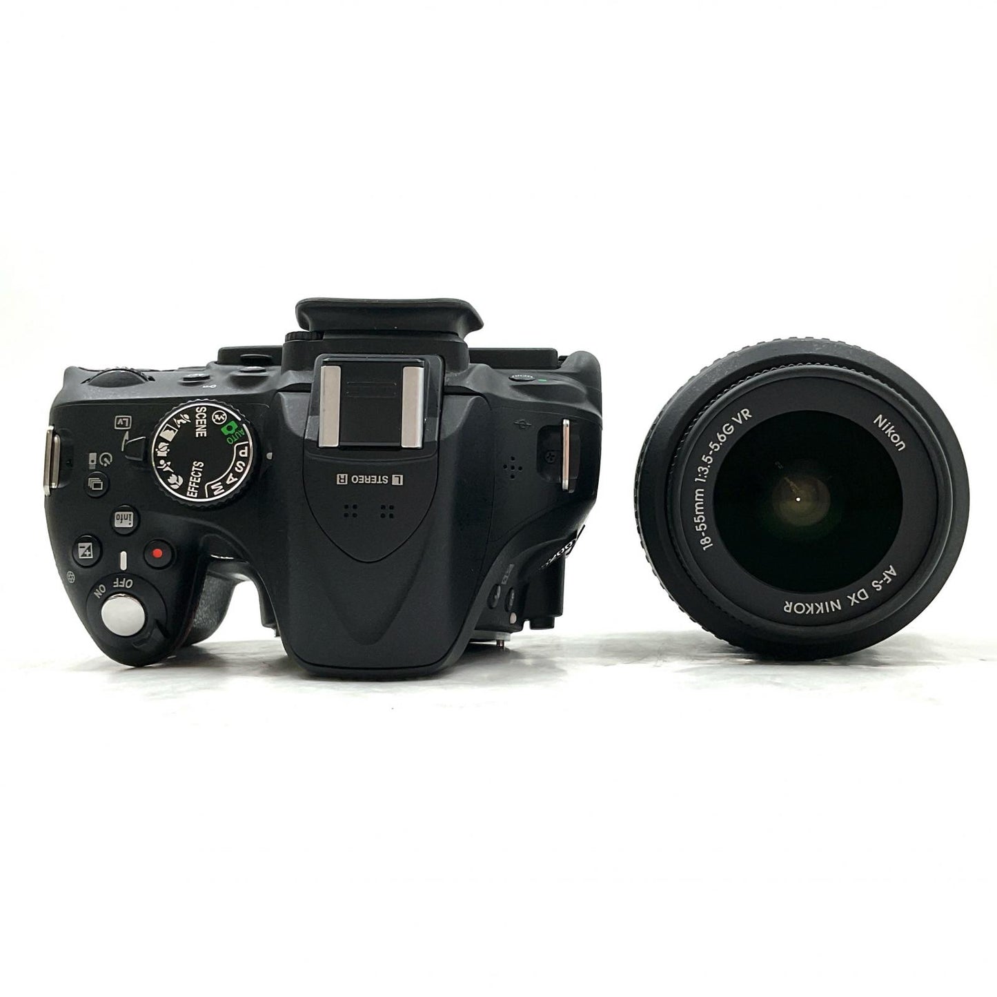 【全額返金保証】【最速発送】Nikon デジタル一眼 D5200 18-55 VR レンズキット [ブラック] 動作確認済