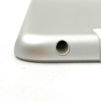 【全額返金保証】【最速発送】Apple iPad iPad 10.2インチ 第9世代 64GB シルバー WiFi+Cellular docomo SIMフリー 白ロム 動作確認済