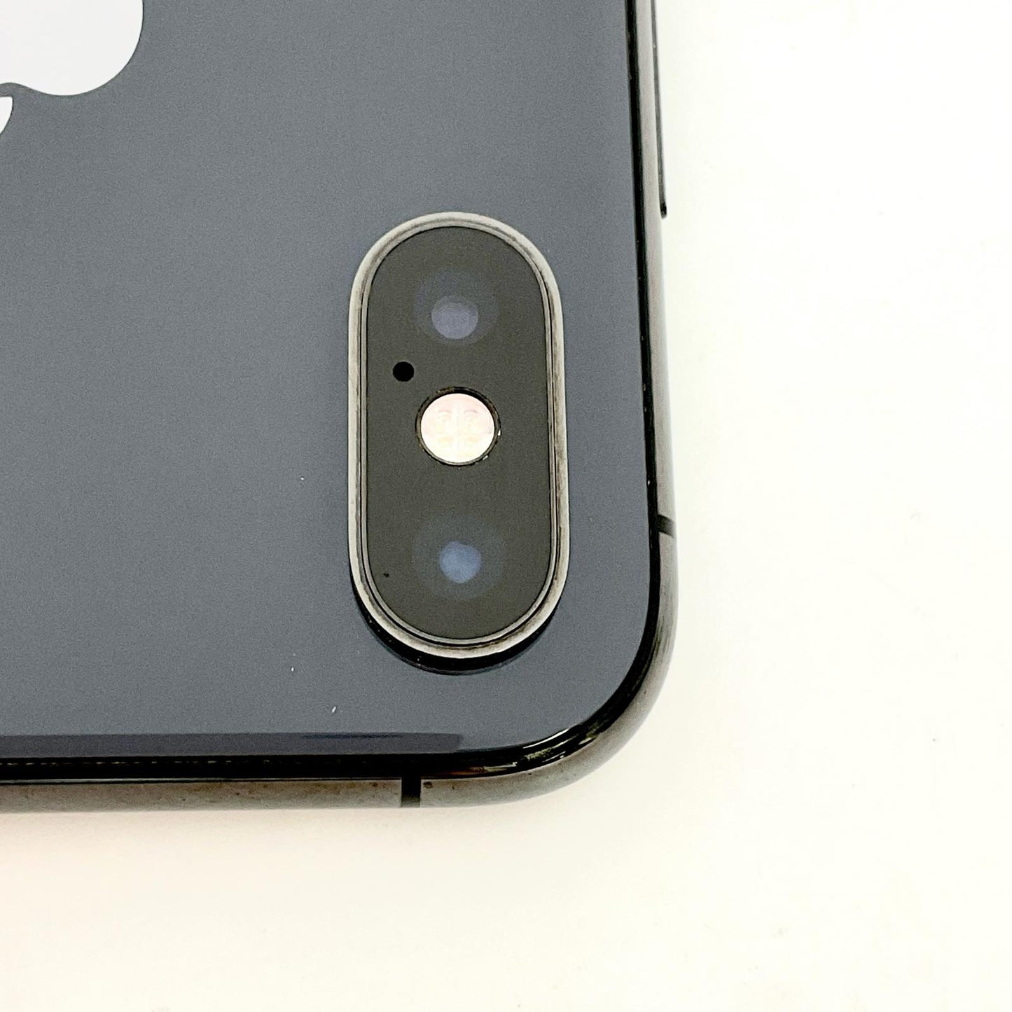 【全額返金保証】【最速発送】Apple iPhone iPhone XS 256GB スペースグレイ au 白ロム 動作確認済 72%