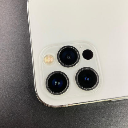 【最速発送】Apple iPhone iPhone Pro 12 Pro 256GB シルバー docomo 白ロム【難有】 74%