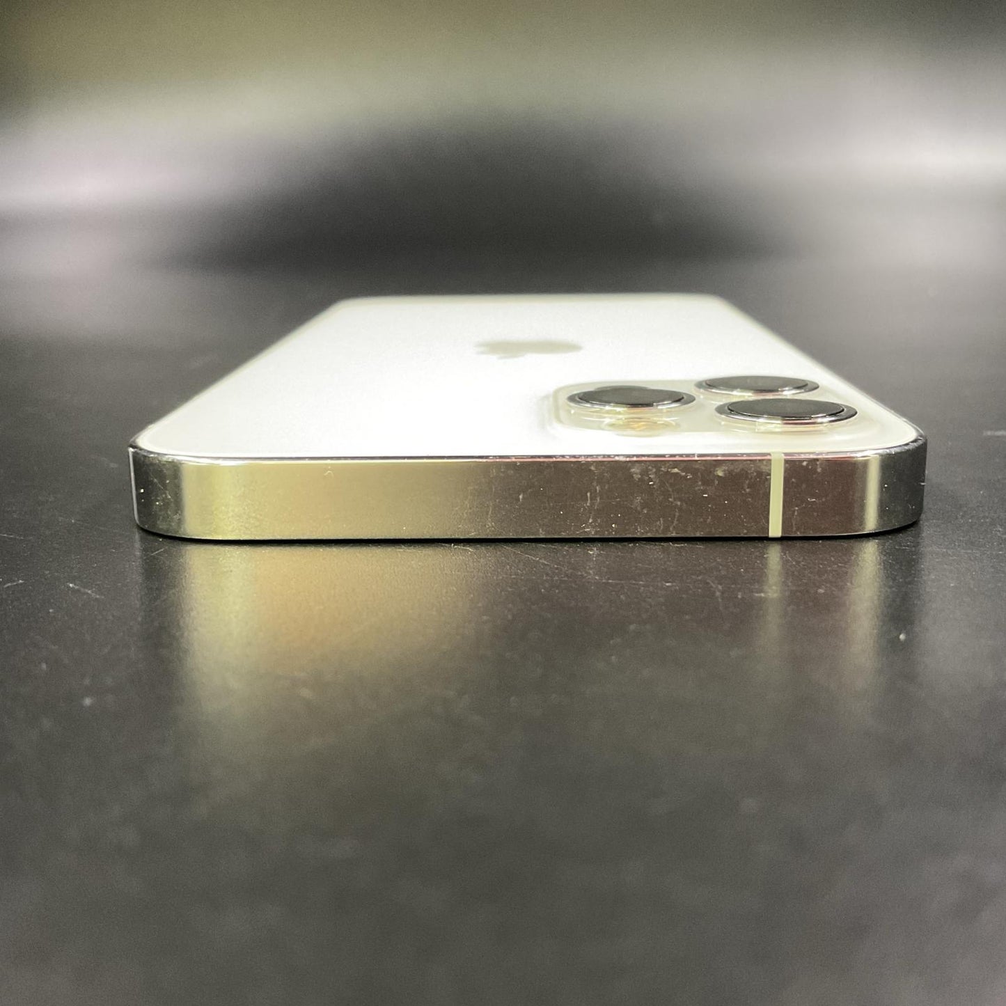 【最速発送】Apple iPhone iPhone Pro 12 Pro 256GB シルバー docomo 白ロム【難有】 74%