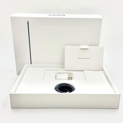 【全額返金保証】【最速発送】Apple MacBook Air 13.6インチ 2022 Apple M2 16GB SSD 256GB ミッドナイト 98% 美品 動作確認済