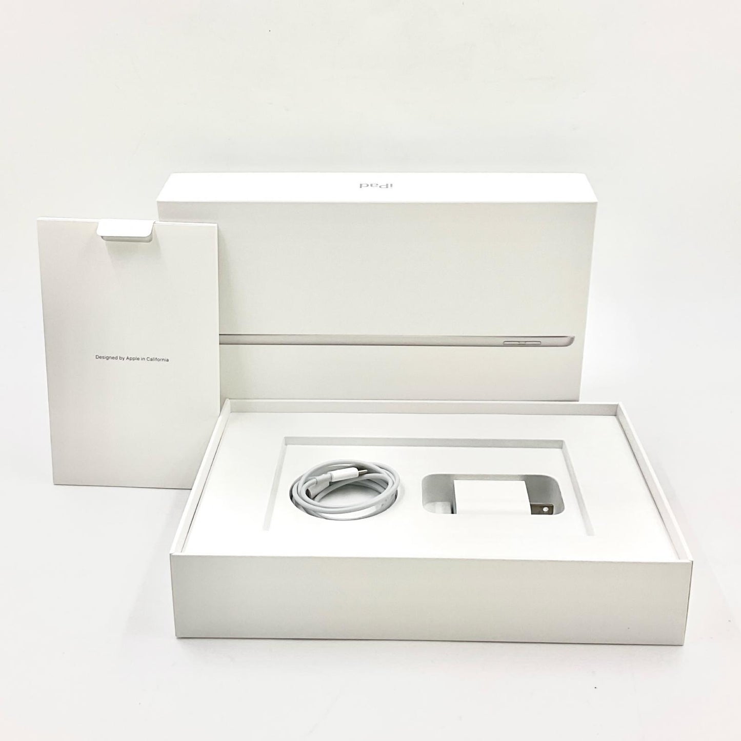 【全額返金保証】【最速発送】Apple iPad iPad 10.2インチ 第9世代 64GB シルバー Wi-Fi 超美品 動作確認済