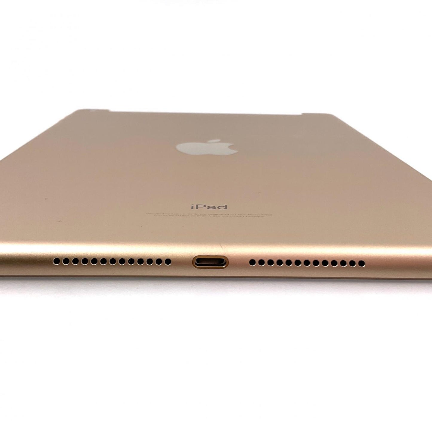 【全額返金保証】【最速発送】Apple iPad iPad 9.7インチ 第5世代 32GB ゴールド WiFi+Cellular docomo 白ロム 動作確認済