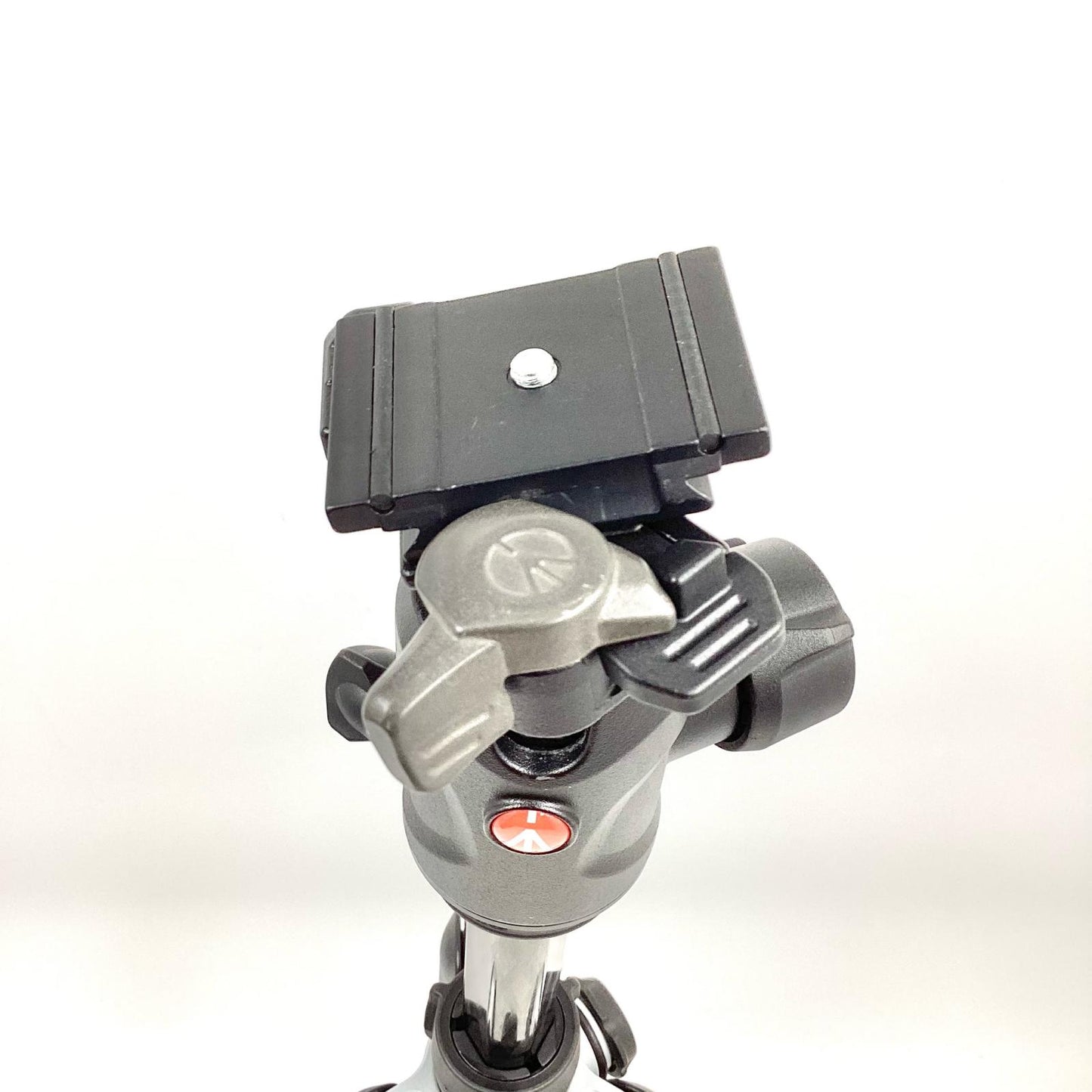 【全額返金保証】【最速発送】Manfrotto befree GT カーボンT三脚キット MKBFRTC4GT-BH 美品 動作確認済