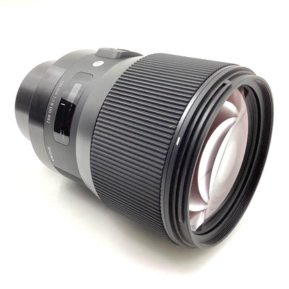 【全額返金保証】【最速発送】SIGMA 135mm F1.8 DG HSM [ソニーE用] 動作確認済
