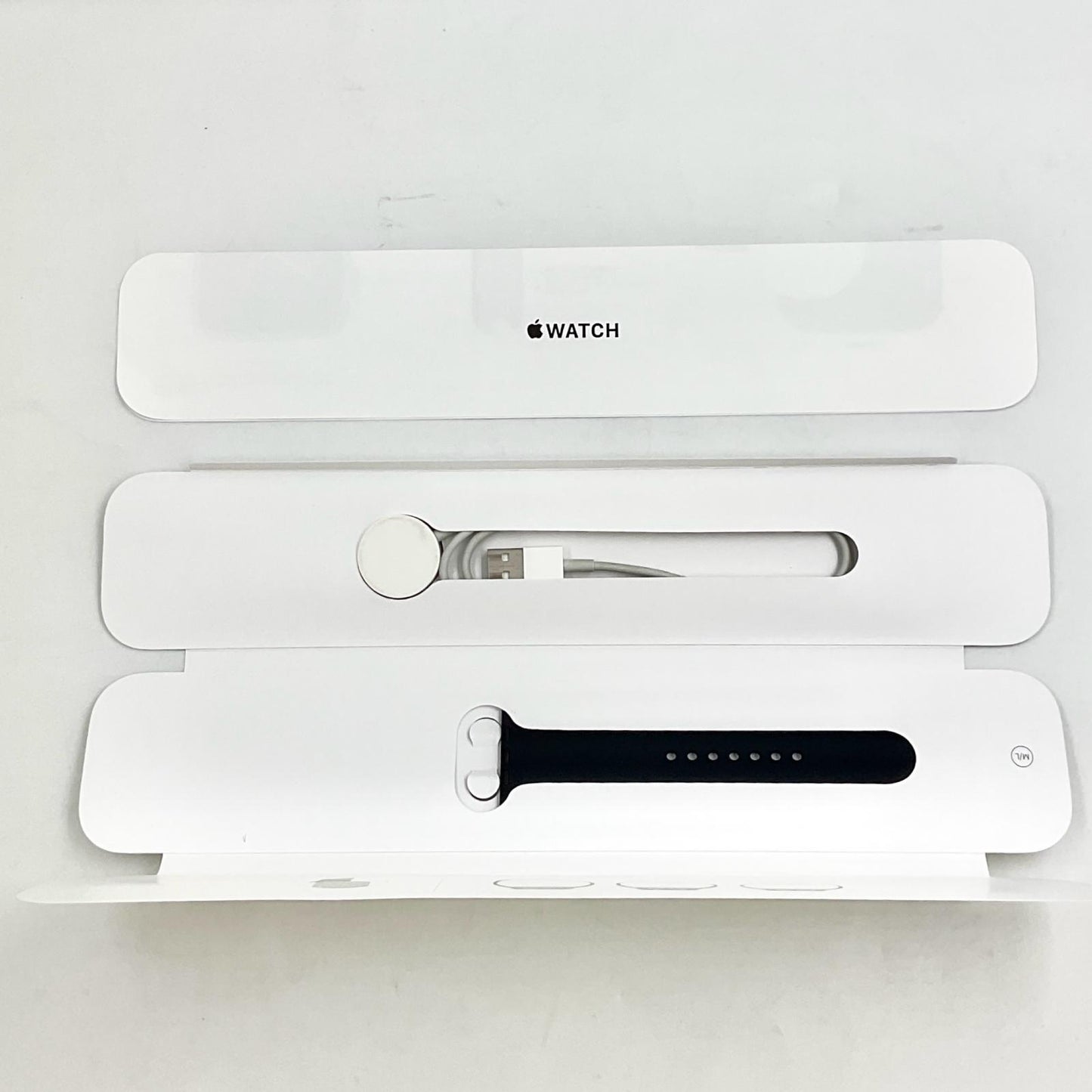 【全額返金保証】【最速発送】Apple Watch Series 3 アルミニウム 38mm GPS 94% 動作確認済