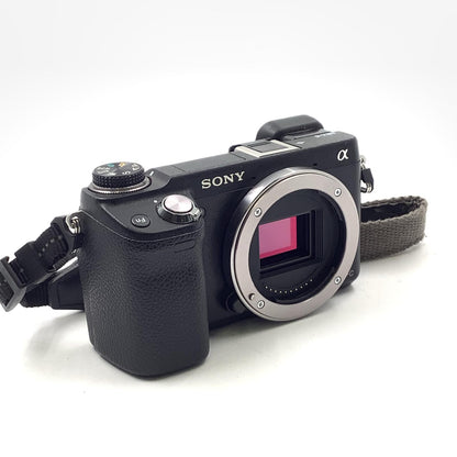 【全額返金保証】【最速発送】Sony デジタル一眼 α NEX-6 ボディ ブラック 美品 動作確認済