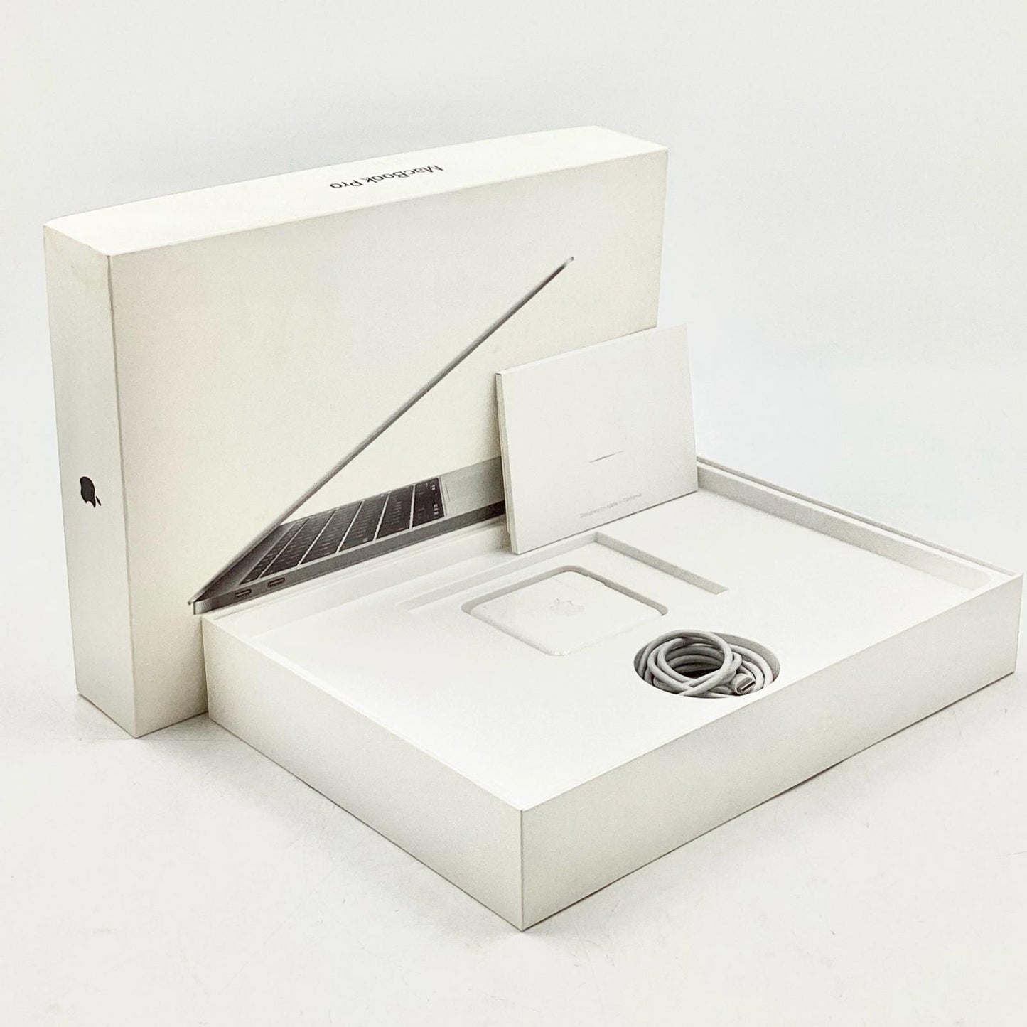 【最速発送】Apple MacBook Pro Two Thunderbolt 3 ports 13.3インチ 2017 2.3GHz デュアルコア Intel Coe i5 8GB SSD 256GB スペースグレイ【難有】
