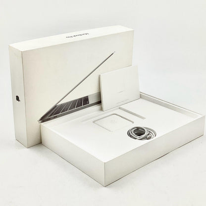 【最速発送】Apple MacBook Pro Two Thunderbolt 3 ports 13.3インチ 2017 2.3GHz デュアルコア Intel Coe i5 8GB SSD 256GB スペースグレイ【難有】