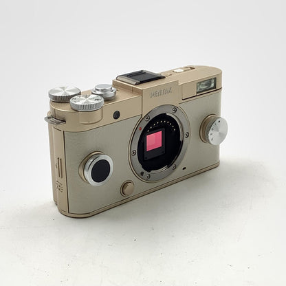 【全額返金保証】【最速発送】PENTAX デジタル一眼 Q-S1 ボディ [シャンパンゴールド×クリーム] 動作確認済