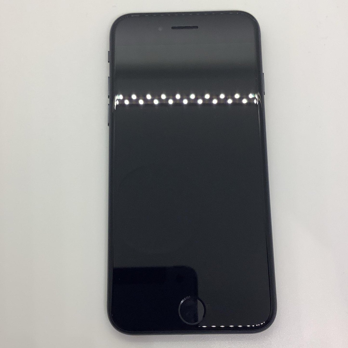【全額返金保証】【最速発送】Apple iPhone iPhone SE（第3世代） 64GB ブラック Softbank 動作確認済 95%