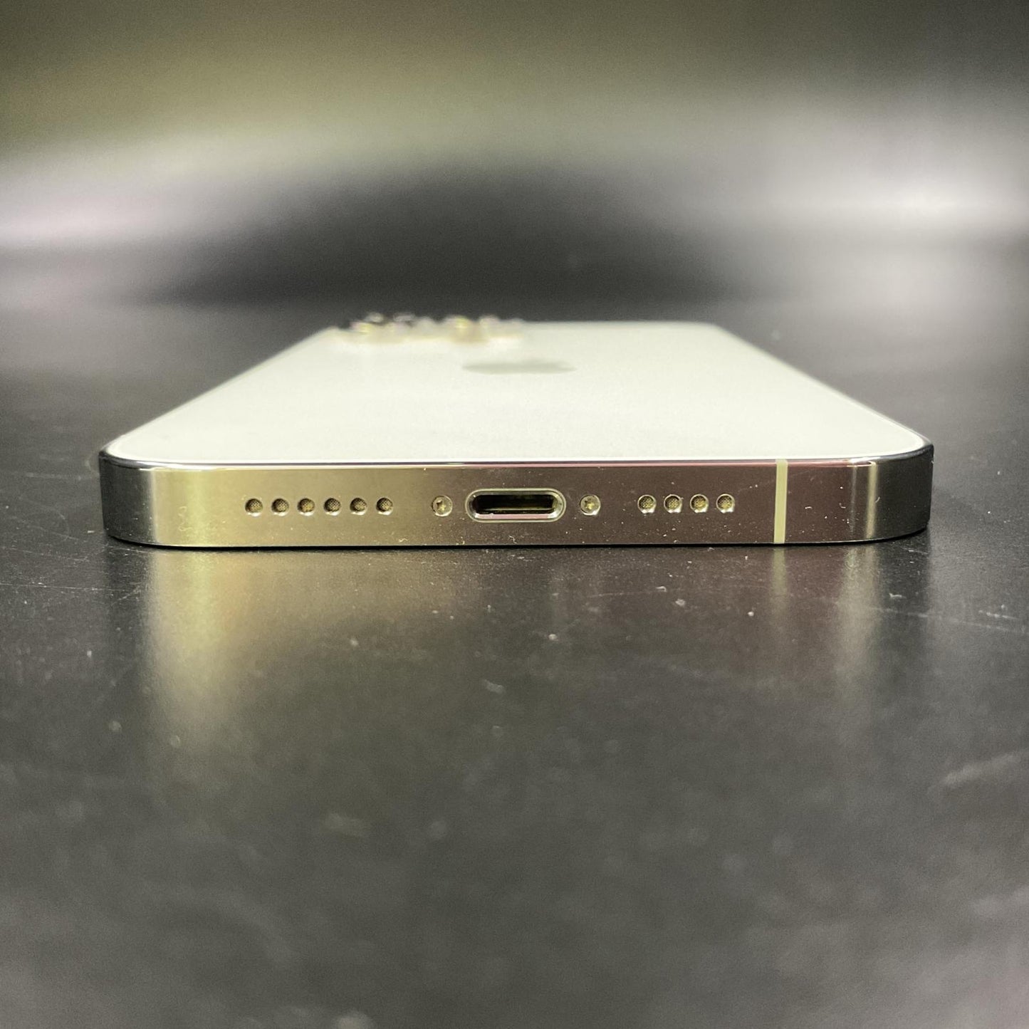 【全額返金保証】【最速発送】Apple iPhone iPhone 13 Pro Max 256GB ホワイト SIMフリー 白ロム 美品 動作確認済 86%