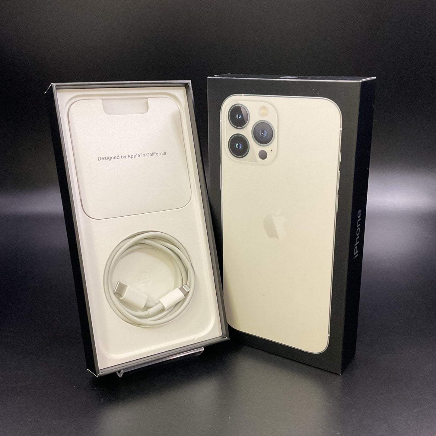 【全額返金保証】【最速発送】Apple iPhone iPhone 13 Pro Max 256GB ホワイト SIMフリー 白ロム 美品 動作確認済 86%