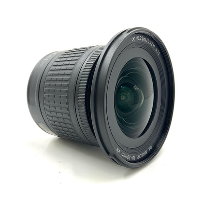 【全額返金保証】【最速発送】Nikon AF-P DX NIKKOR 10-20mm f/4.5-5.6G VR 超美品 動作確認済