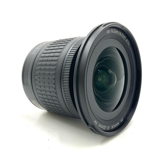 【全額返金保証】【最速発送】Nikon AF-P DX NIKKOR 10-20mm f/4.5-5.6G VR 超美品 動作確認済