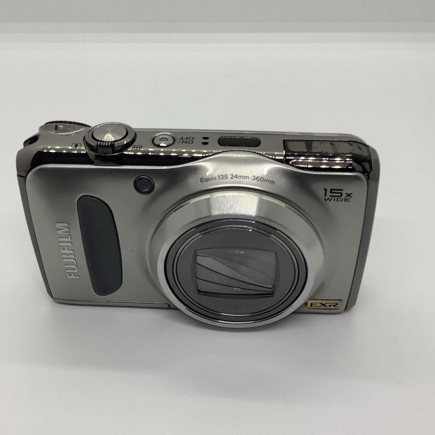 【全額返金保証】【最速発送】FUJIFILM コンパクトデジタルカメラ FinePix F300EXR [シルバー] 動作確認済