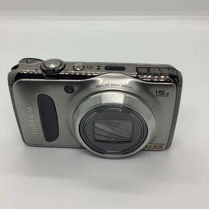 【全額返金保証】【最速発送】FUJIFILM コンパクトデジタルカメラ FinePix F300EXR [シルバー] 動作確認済