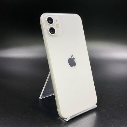 【全額返金保証】【最速発送】Apple iPhone iPhone 11 64GB ホワイト au 白ロム 動作確認済 84%