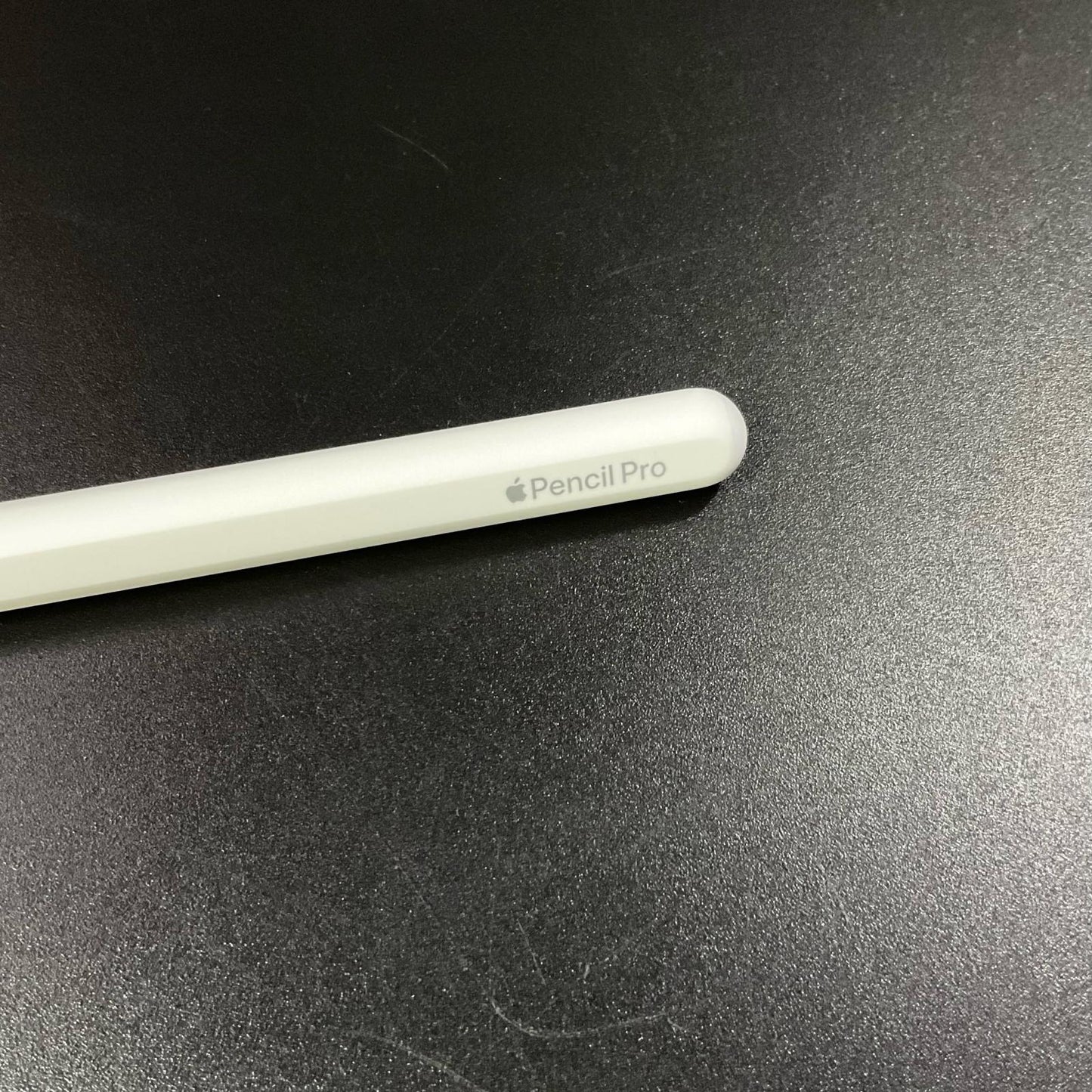 【全額返金保証】【最速発送】Apple Apple Pencil Pro MX2D3ZA/A 超美品 動作確認済