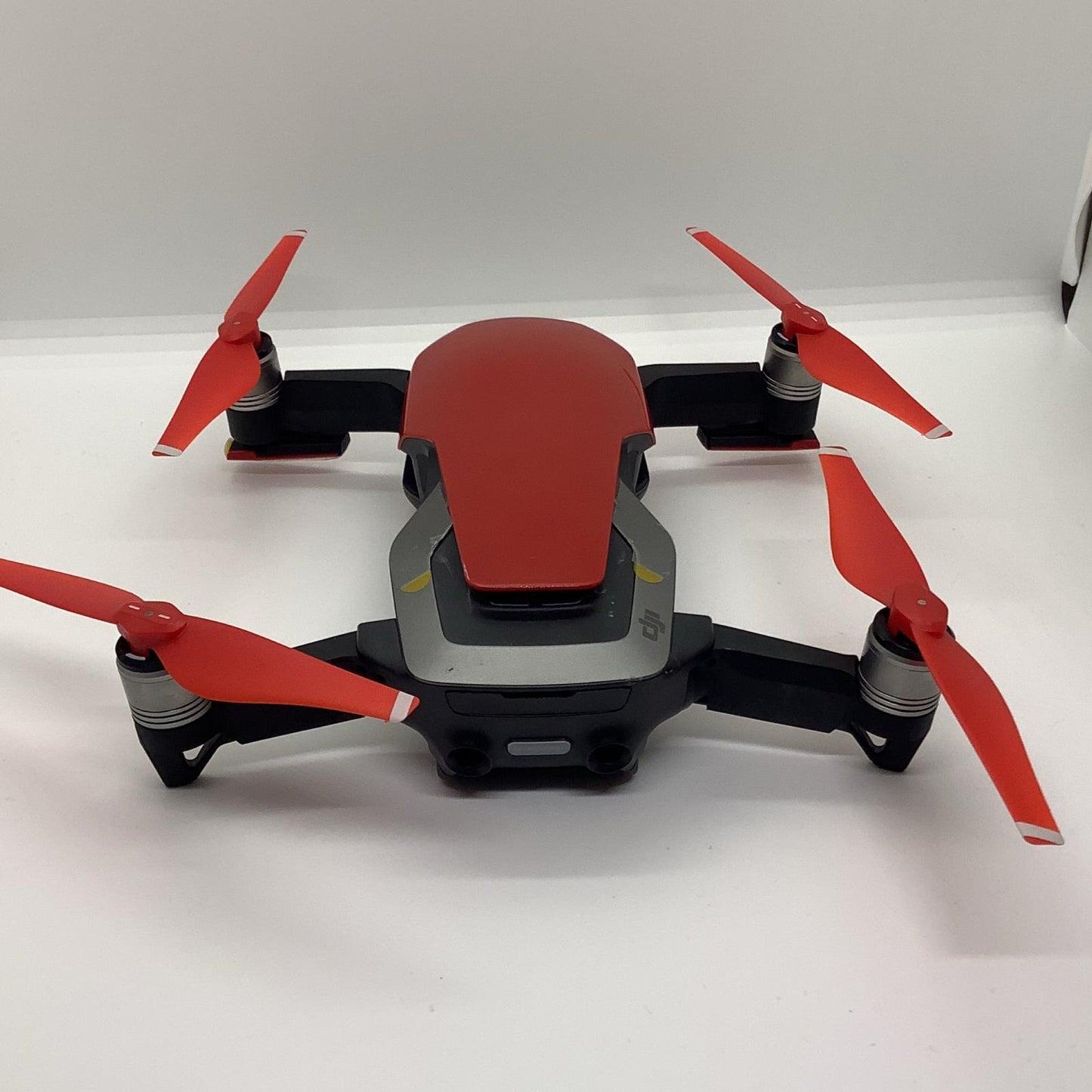【全額返金保証】【最速発送】DJI Mavic Air [フレイムレッド] 動作確認済