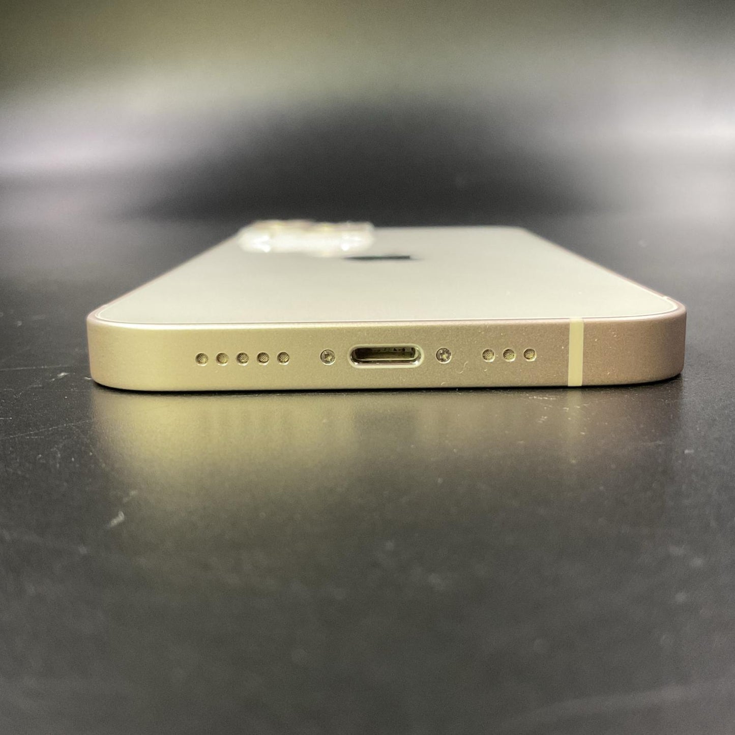 【全額返金保証】【最速発送】Apple iPhone iPhone 14 128GB スターライト docomo 白ロム 美品 動作確認済 90%