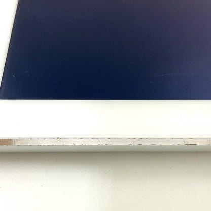 【最速発送】Apple iPad Air 9.7インチ 第2世代 32GB シルバー Wi-Fi【難有】