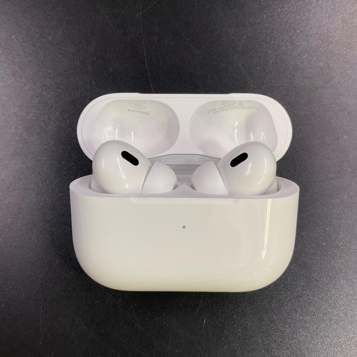 【全額返金保証】【最速発送】Apple AirPods Pro2（USB-C） 動作確認済