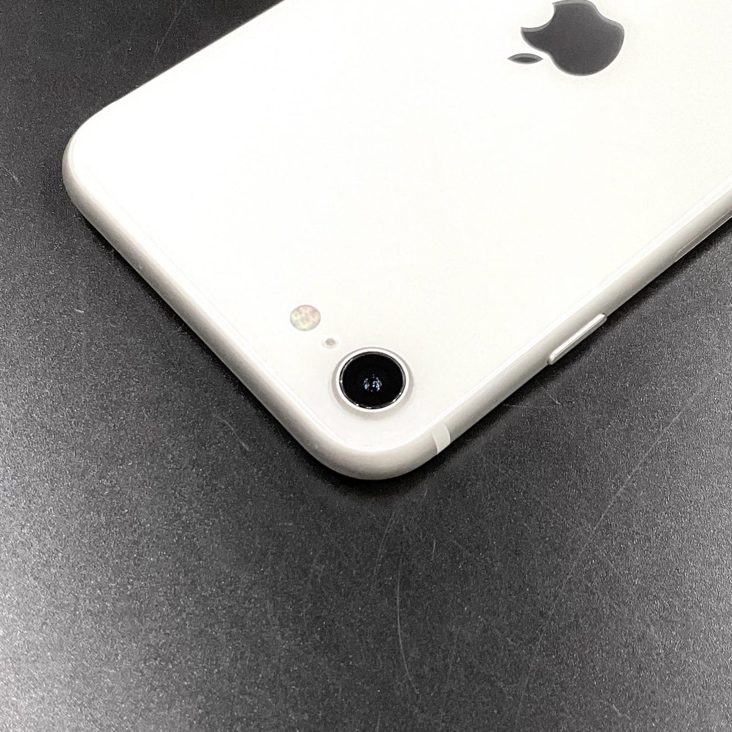 【全額返金保証】【最速発送】Apple iPhone iPhone SE（第3世代） 128GB スターライト 楽天モバイル 白ロム 動作確認済 84%