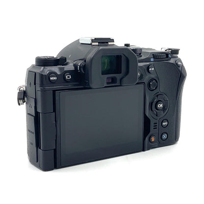 【全額返金保証】【最速発送】OM SYSTEM デジタル一眼 OM SYSTEM OM-1 Mark II ボディ ブラック 美品 動作確認済