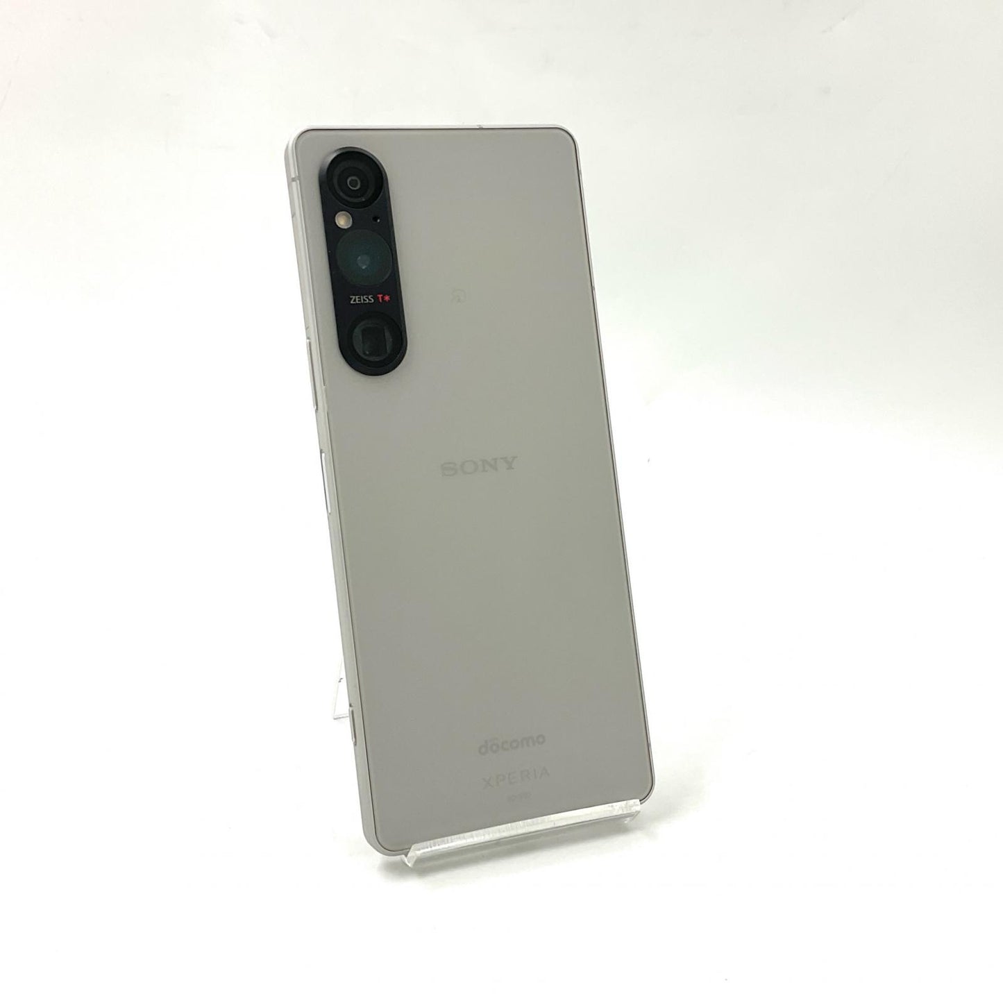 【全額返金保証】【最速発送】Sony Xperia 1 V 256GB プラチナシルバー docomo SO-51D 超美品 動作確認済