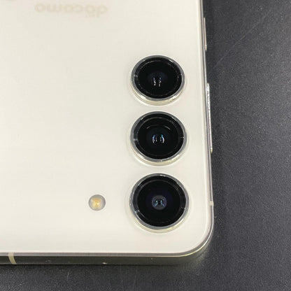 【全額返金保証】【最速発送】SAMSUNG Galaxy S23 256GB クリーム docomo SC-51D 白ロム 動作確認済