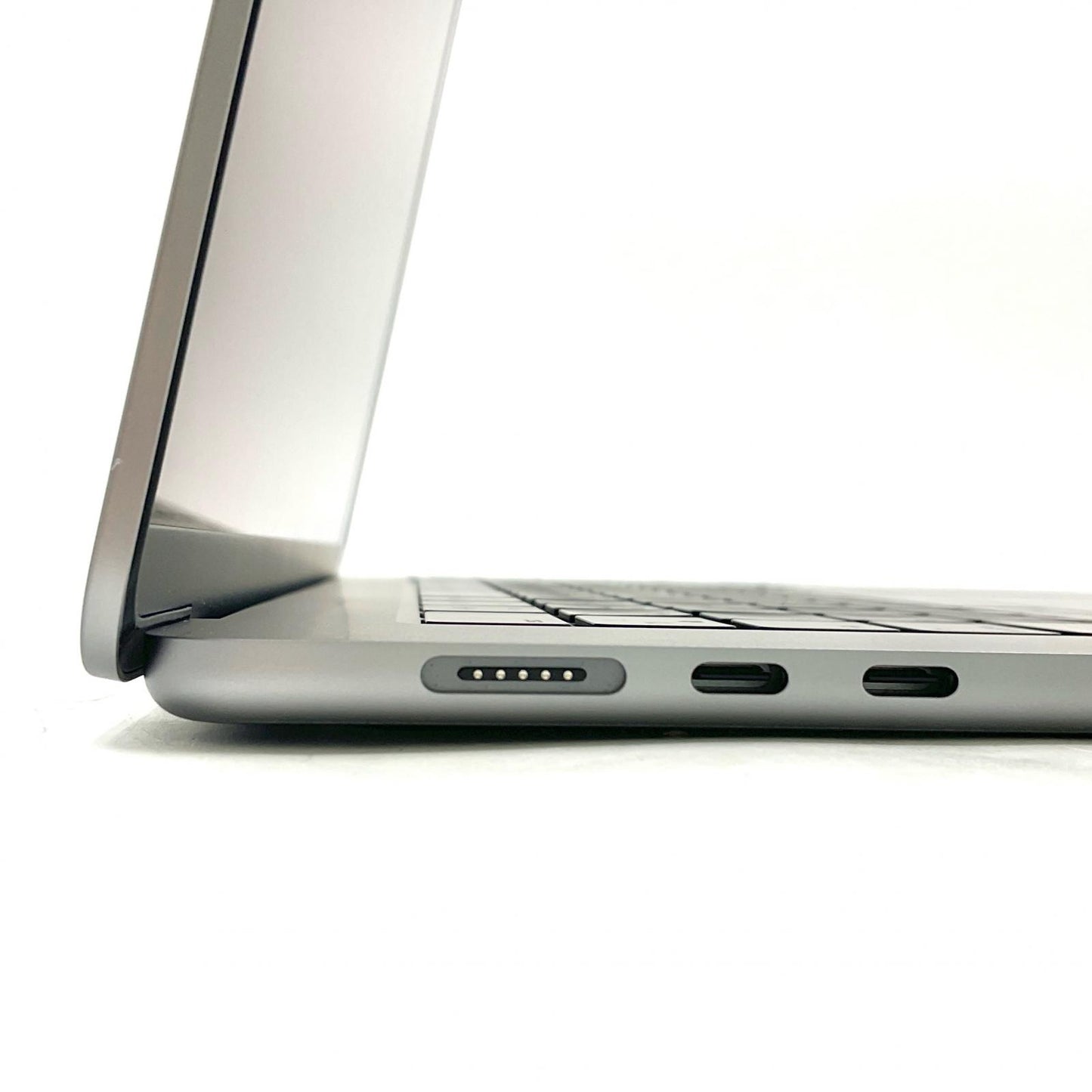 【全額返金保証】【最速発送】Apple MacBook Air 15インチ 2024 Apple M3 8GB SSD 512GB スペースグレイ 100% 超美品 動作確認済