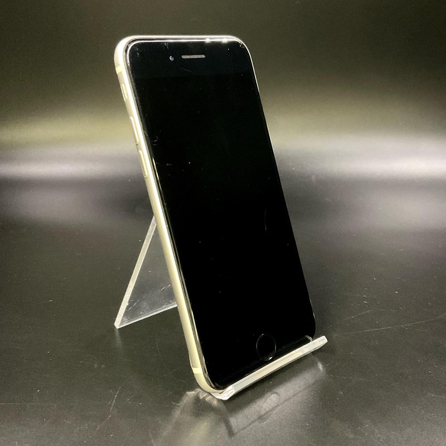 【全額返金保証】【最速発送】Apple iPhone iPhone SE（第3世代） 128GB スターライト docomo 白ロム 動作確認済 82%